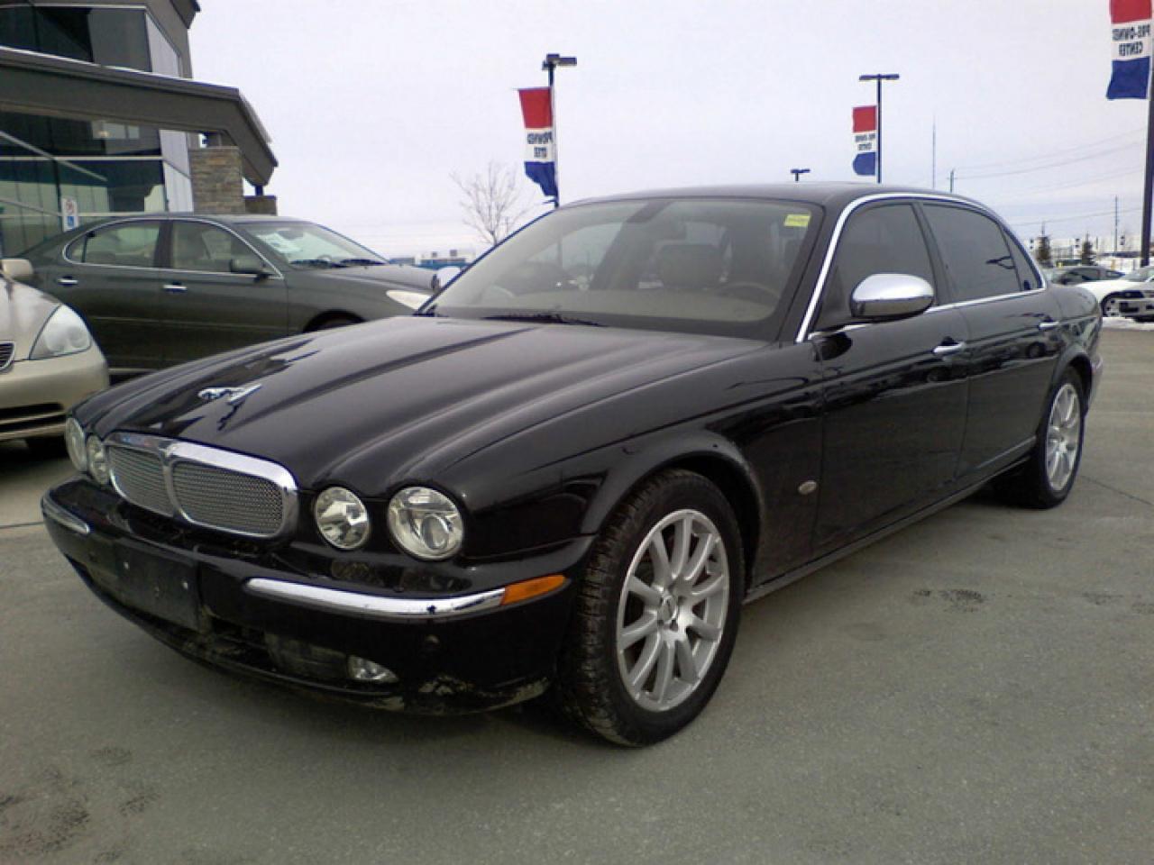 Used 2007 Jaguar XJ Sedan for sale in Barrie, ON