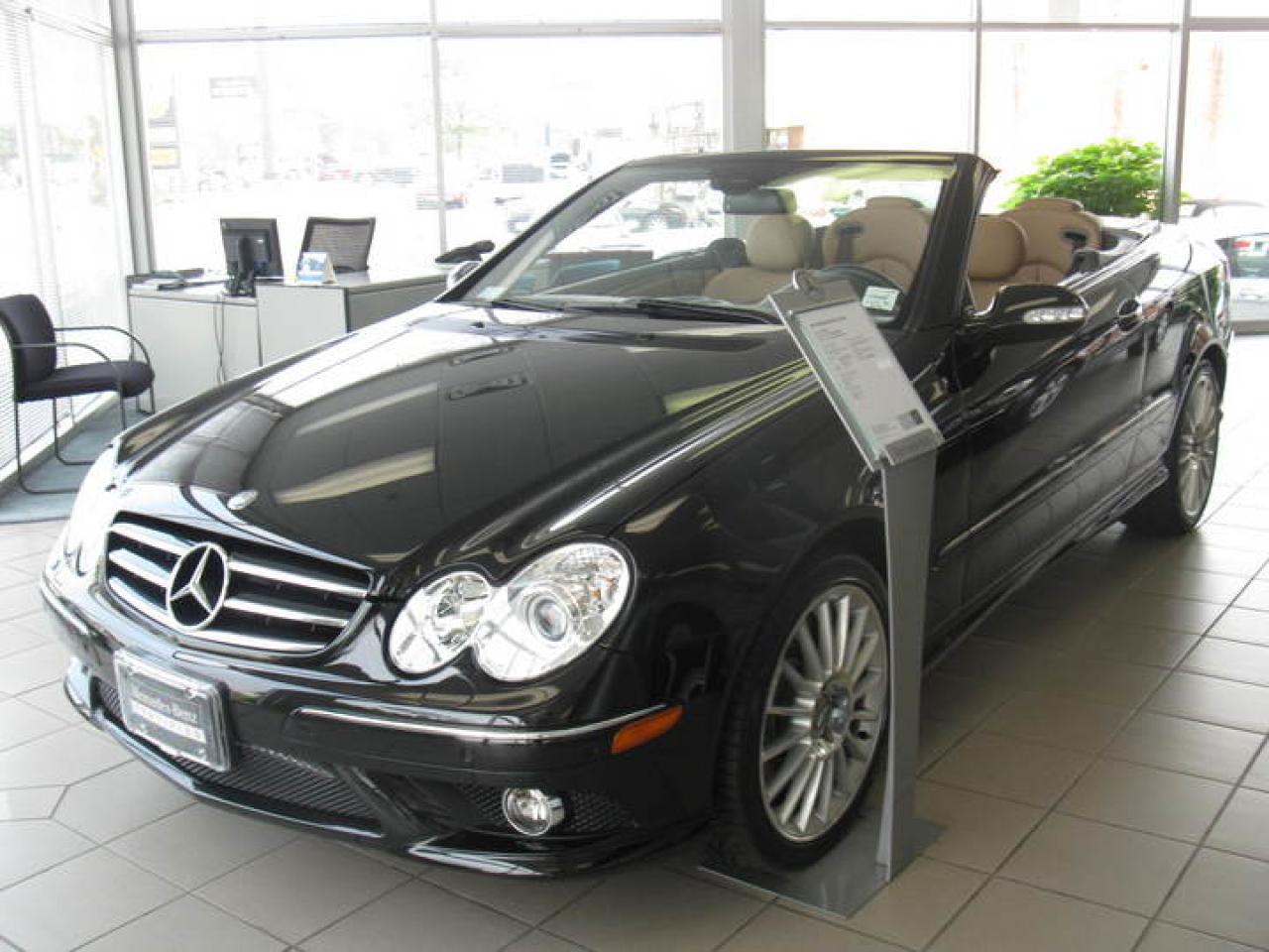Used 2007 Mercedes-Benz CLK550  for sale in Maple, ON