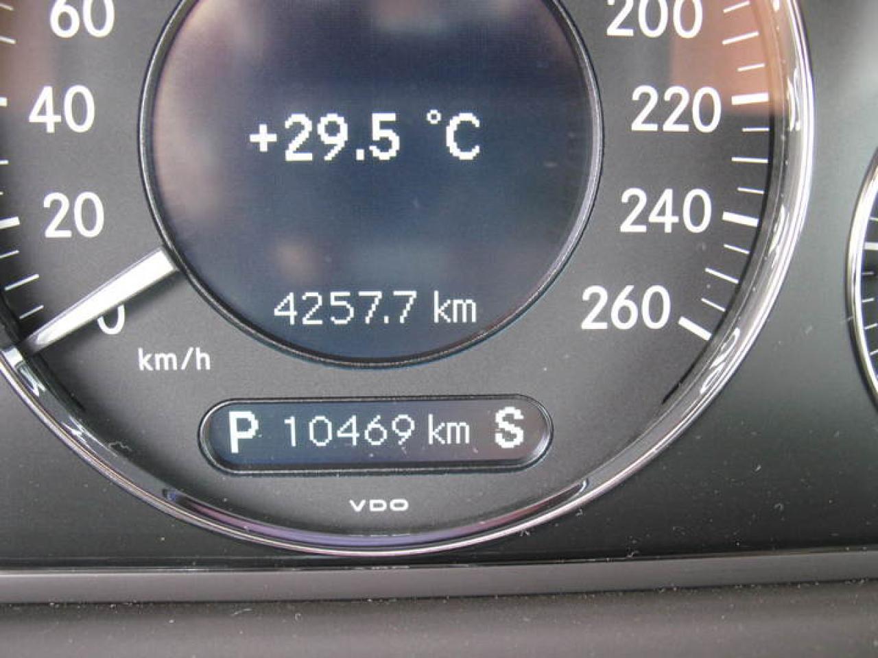 611753