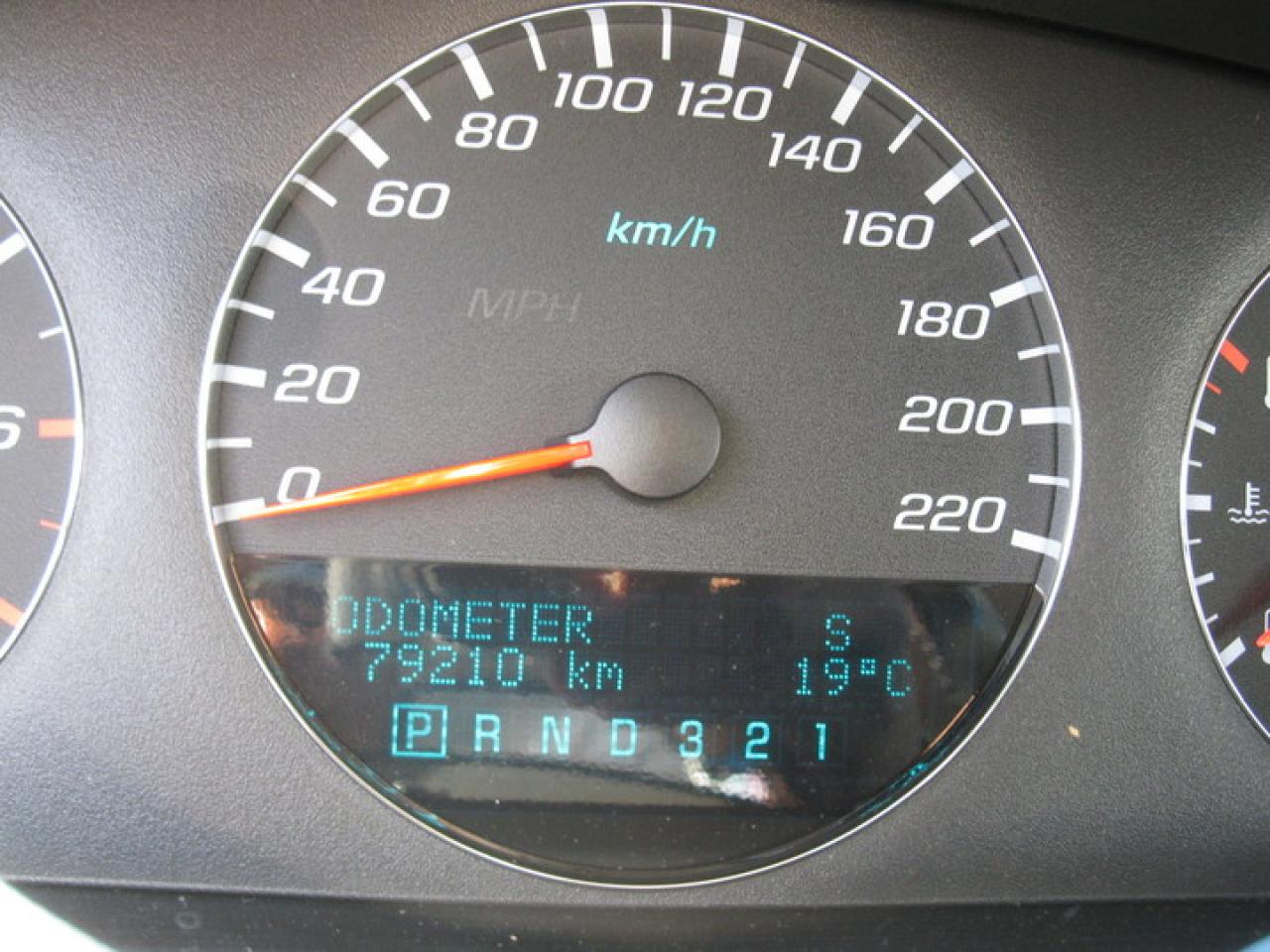 611767