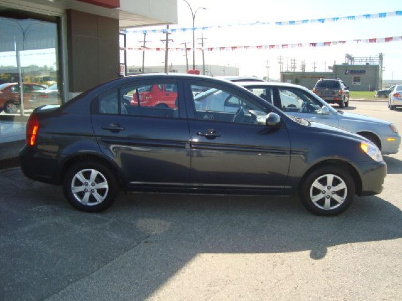Used 2008 Hyundai Accent GL for sale in Steinbach, MB