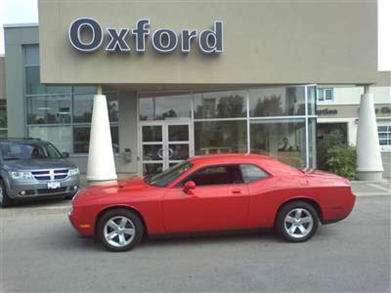Used 2009 Dodge Challenger SXT for sale in London, ON