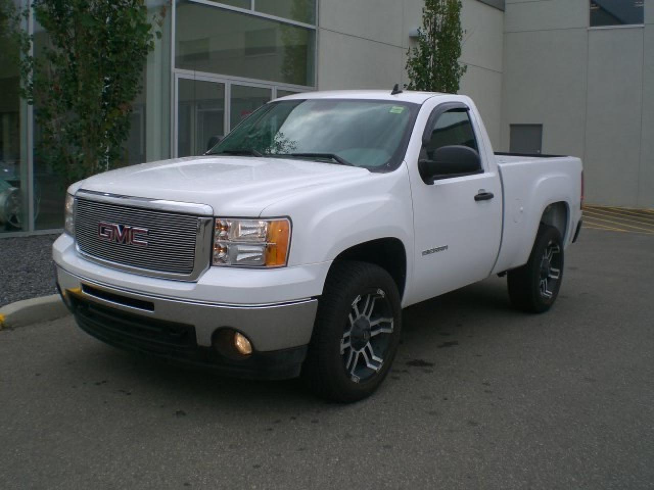 Used 2010 GMC Sierra 1500 SLE Regular Cab Standard Box 4WD for sale in Red Deer, AB