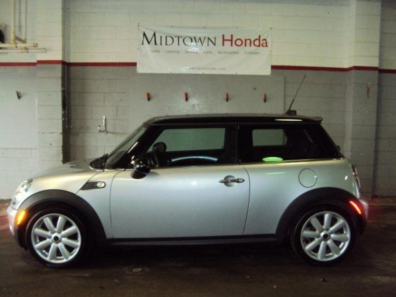 Used 2007 Mini Cooper Hardtop AUTOMATIC for sale in Toronto, ON