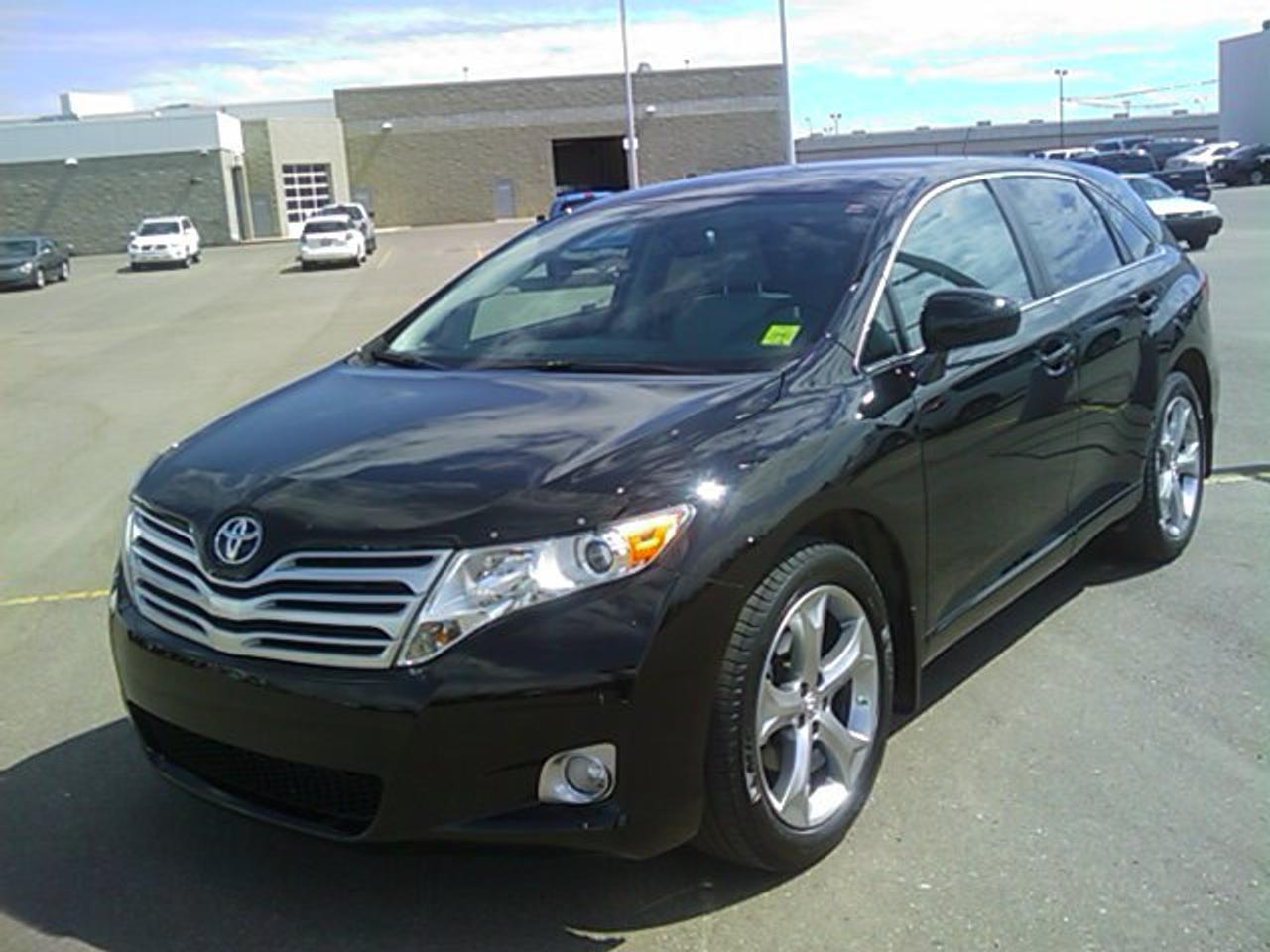 3 DAY RETURN / 30 DAY EXCHANGE GUARANTEE.
CARPROOF PROVIDED.
TOYOTA CERTIFIED 127 POINT QUALITY ASSURANCE INSPECTION.