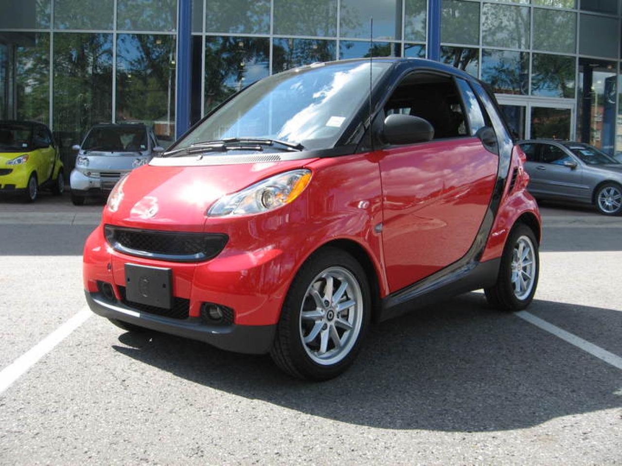 Used 2010 Smart fortwo cabriolet  for sale in Maple, ON