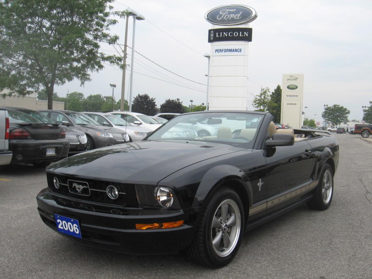 Used 2006 Ford Mustang LETHER for sale in Windsor, ON