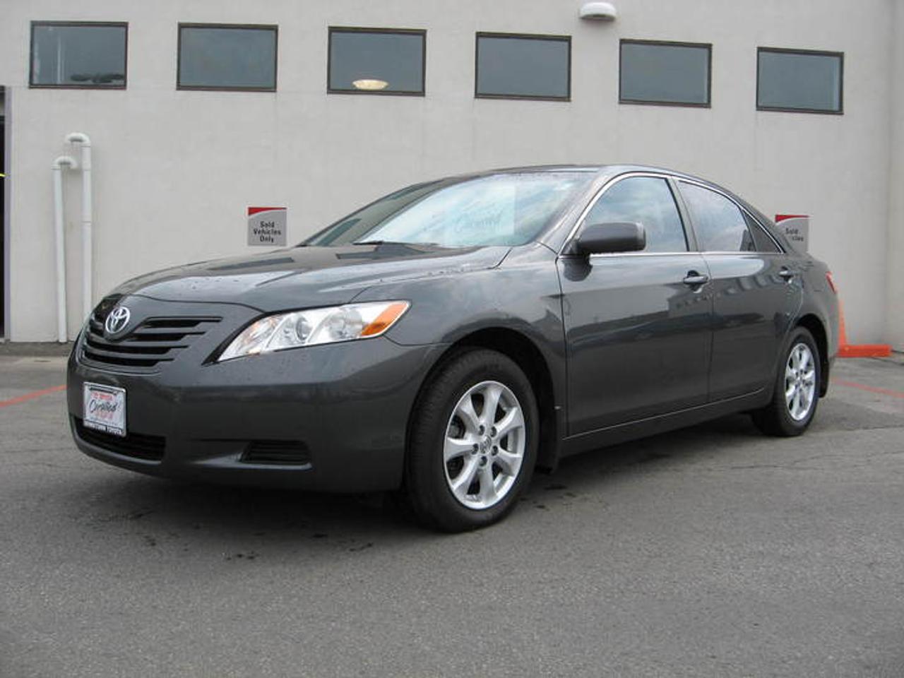 <SPAN id=ctl00_MainContent_grdInventory_ctl10_lbl_DEALEROPTIONS style=FONT-WEIGHT: normal; FONT-SIZE: 8pt; COLOR: black; FONT-FAMILY: Verdana>The car you can count on, Value not only a low price, the dealer you can trust. Once a Toyota, Always a Toyota. Well maintained, full service 127-point inspection/reconditioning with $0 Deductible Extra Warranty from TOYOTA. </SPAN>