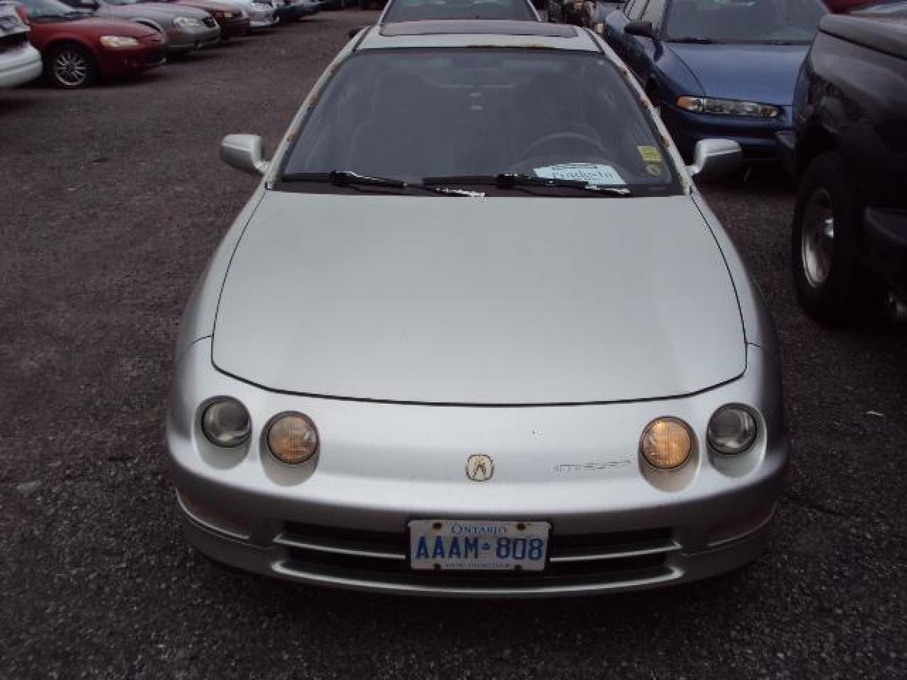 612261