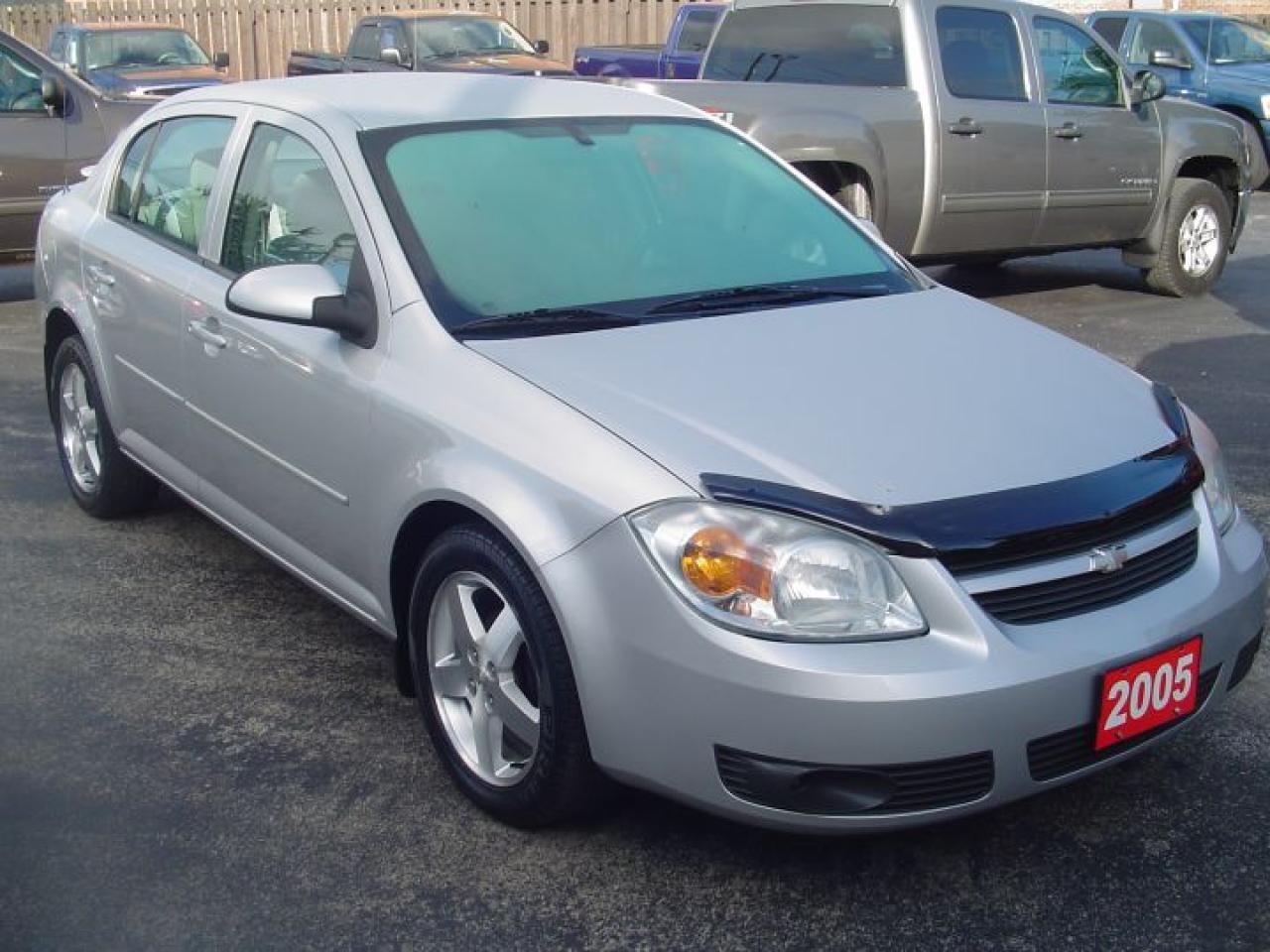 Used 2005 Chevrolet Cobalt LS for sale in Dunnville, ON