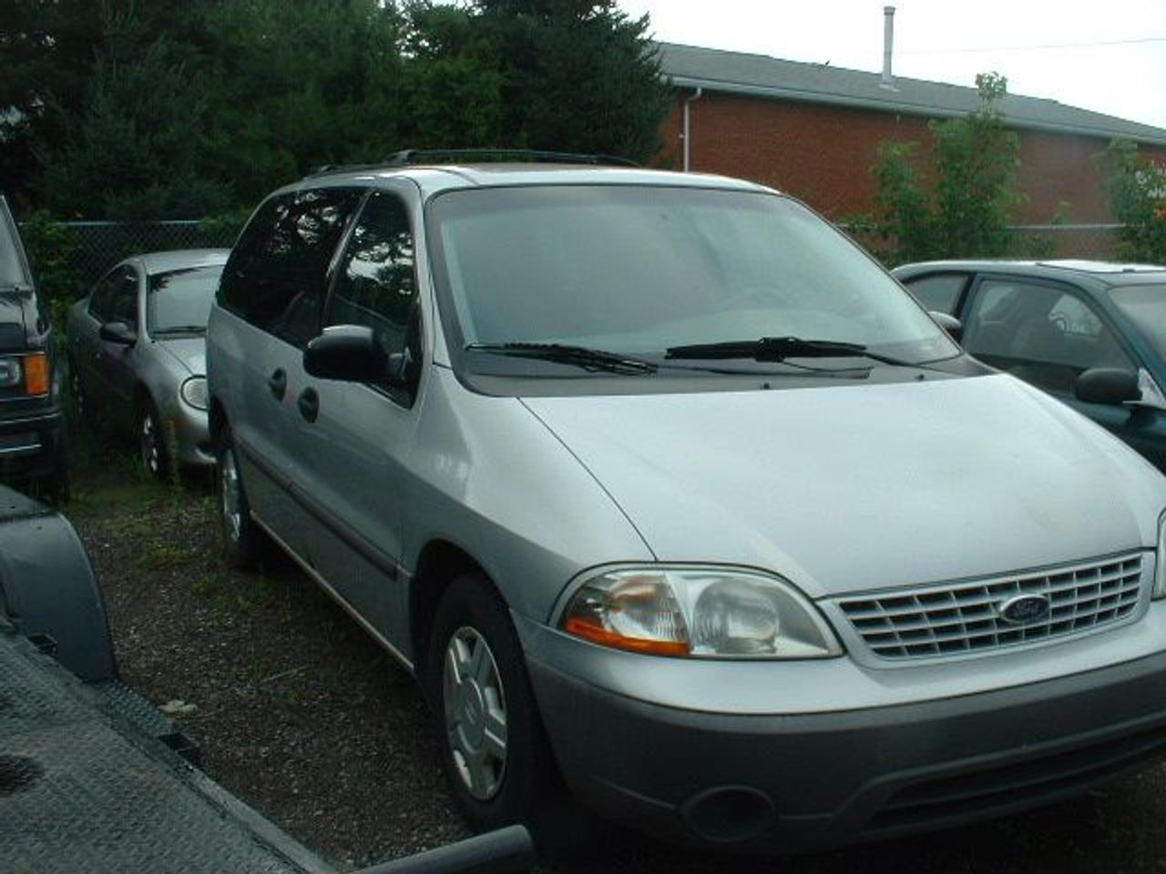 This 2001 Windstar is $1750.00 AS IS. It has just come in on a trade, and is being sold AS TRADED!! Please call Mark at Action Auto Sales, Hwys 99 & 24 Brantford. Serving Brantford and area since 1987