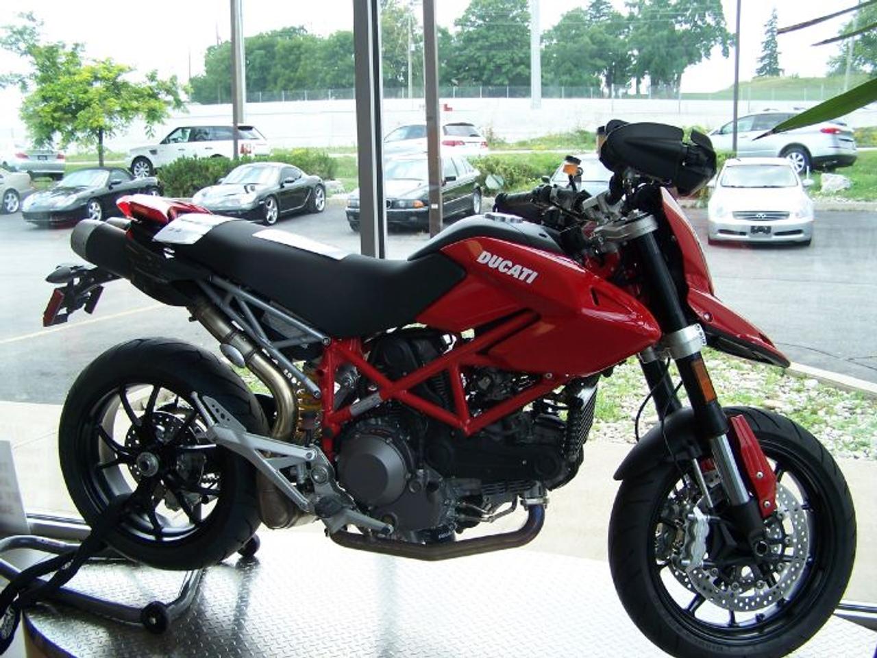 Description: 2010 Ducati Hypermotard 1100 EVO
NEW, SUMMER SALE ON NOW!!!! CALL FOR PRICE CALL FOR PRICE $$$ 1800 9991209 $$$  Only @ Ducati Oakville. Mon./Thurs 9:00am to 8:00pm Fri./Sat. 9:00am to 6:00pm. Over 40-50 new and pre-owned bikes on display. Carrying a full line of Ducati parts, accessories, apparal , gear and performance parts. 20 minutes from the CN tower.   QEW west past Trafalgar Square, at The Bronte Rd exit turn into Piazza Ducati. Easy Financing available, trades possible , Your GTA West End Ducati Dealer. Best in Ducati Service. Quick turn around. Make it your destination today.   Benvenuti Vi Aspettiamo. 416 410 9465. 1800 999 1209 sales@peninsulaimports.com   call today  www.peninsulaimports.com