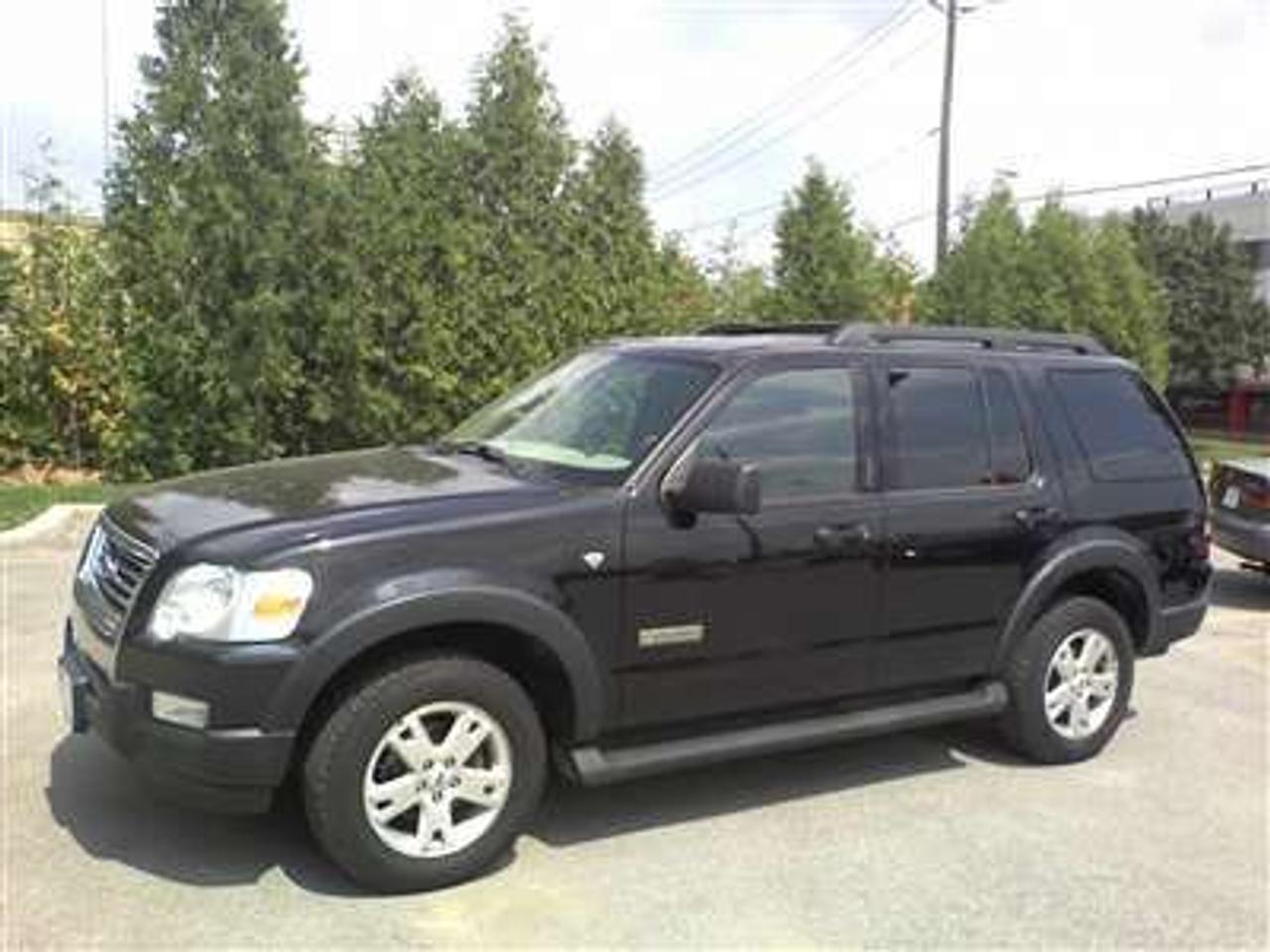*** TWO TONE LEATHER HEATED SEATS - 4x4 - ALLOY WHEELS - FINANCING AND WARRANTY AVAILABLE ***

Take any of our fully certified and e-tested vehicles to your mechanic for an unbiased inspection prior to purchase!
 
Contact Linda or Joe today at Metro Motors ...well make us your last stop.