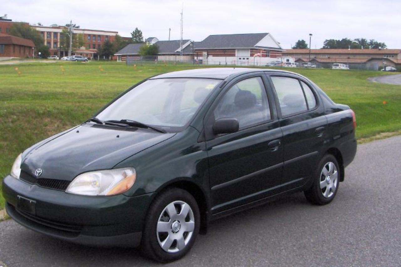 Used 2002 Toyota Echo  for sale in Renfrew, ON