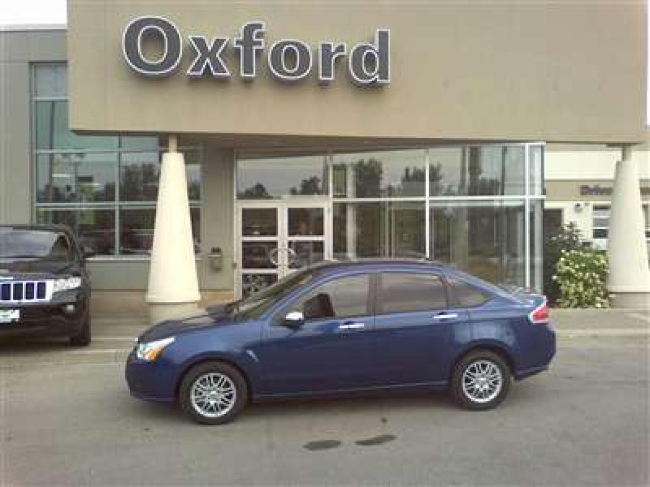 Used 2009 Ford Focus SE for sale in London, ON