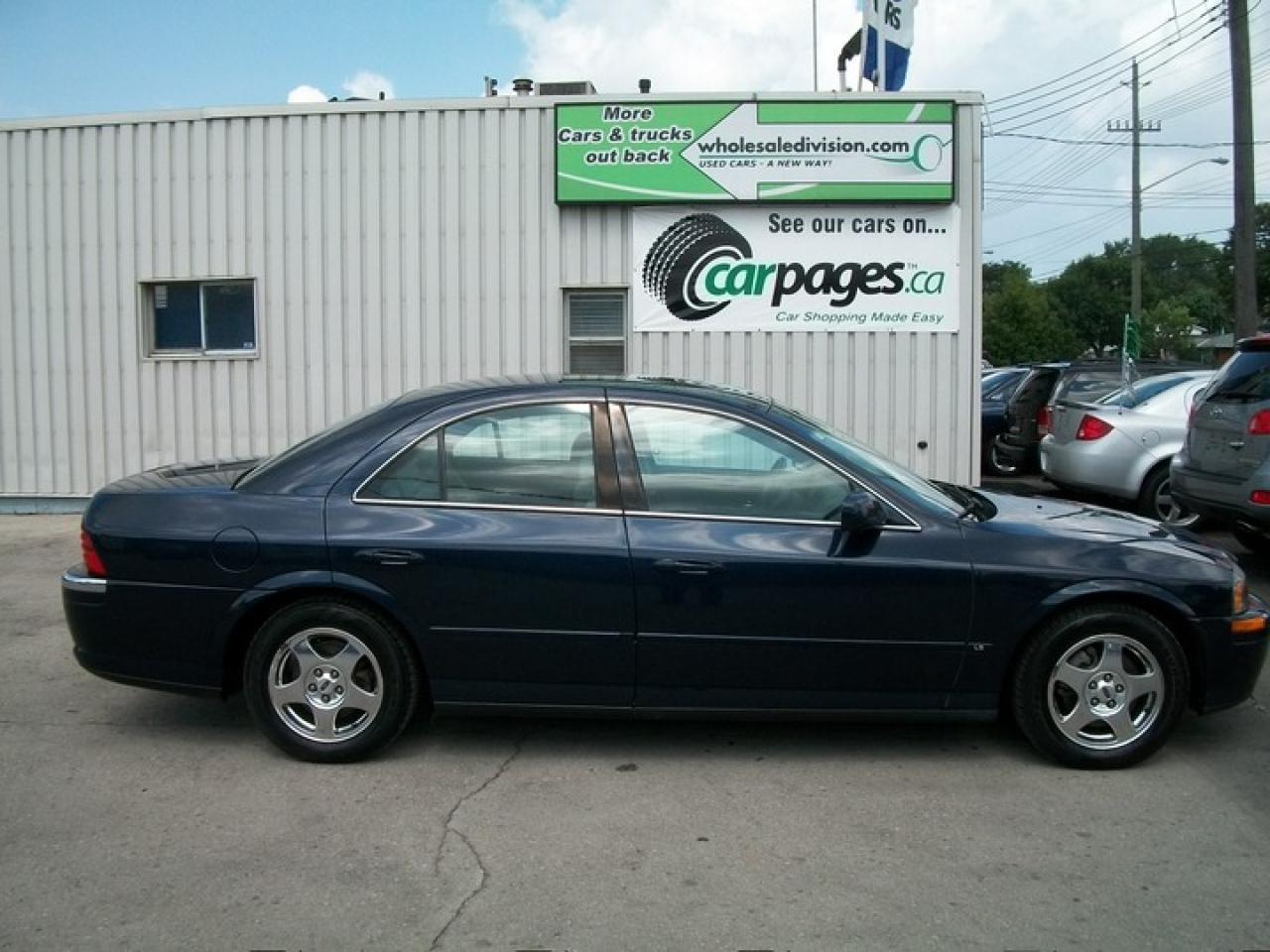 Used 2001 Ford LINCOLN LS V6 AUTO for sale in Hamilton, ON