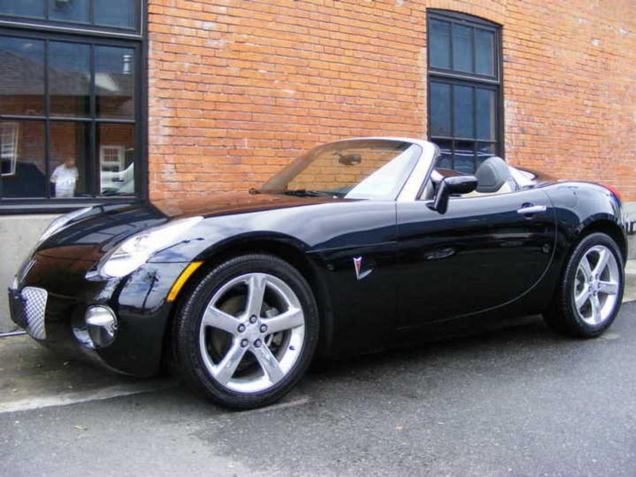 A local accident free Solstice with 5 spd manual transmission. Fully loaded with leather in black on black convertible top. Fun, sporty car with only 39,000kms and dealer serviced at Duecks. 
Lease or Finance. All trades accepted.  
Email Boris@bluestarmotors.com  Phone: 604.889.7750 
 
dlr10290
www.bluestarmotors.com