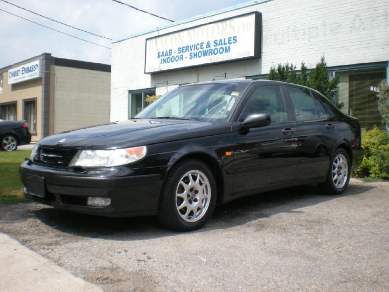 Used 2000 Saab 9-5  for sale in Toronto, ON