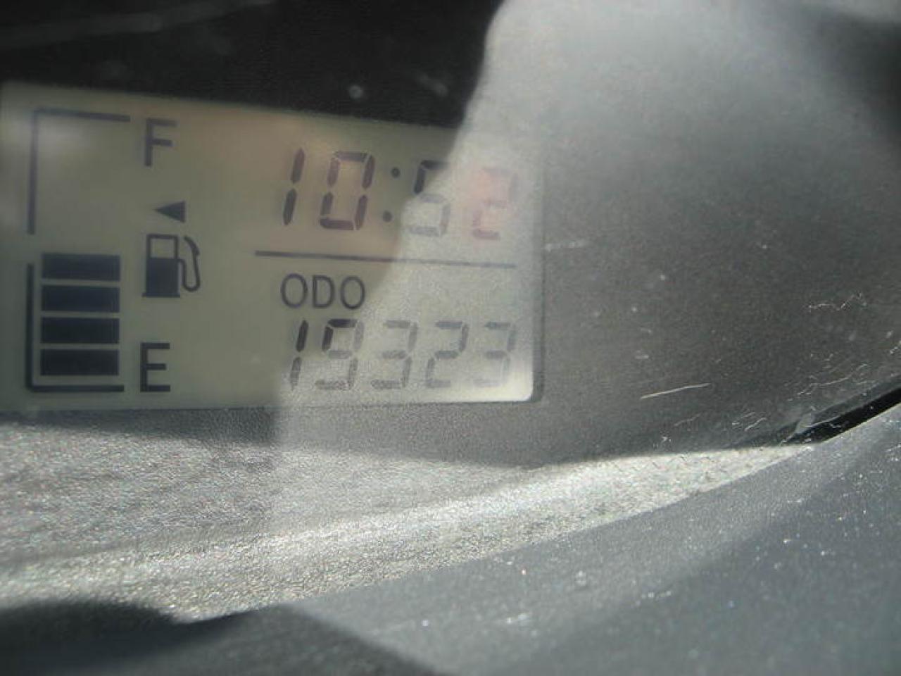 612779