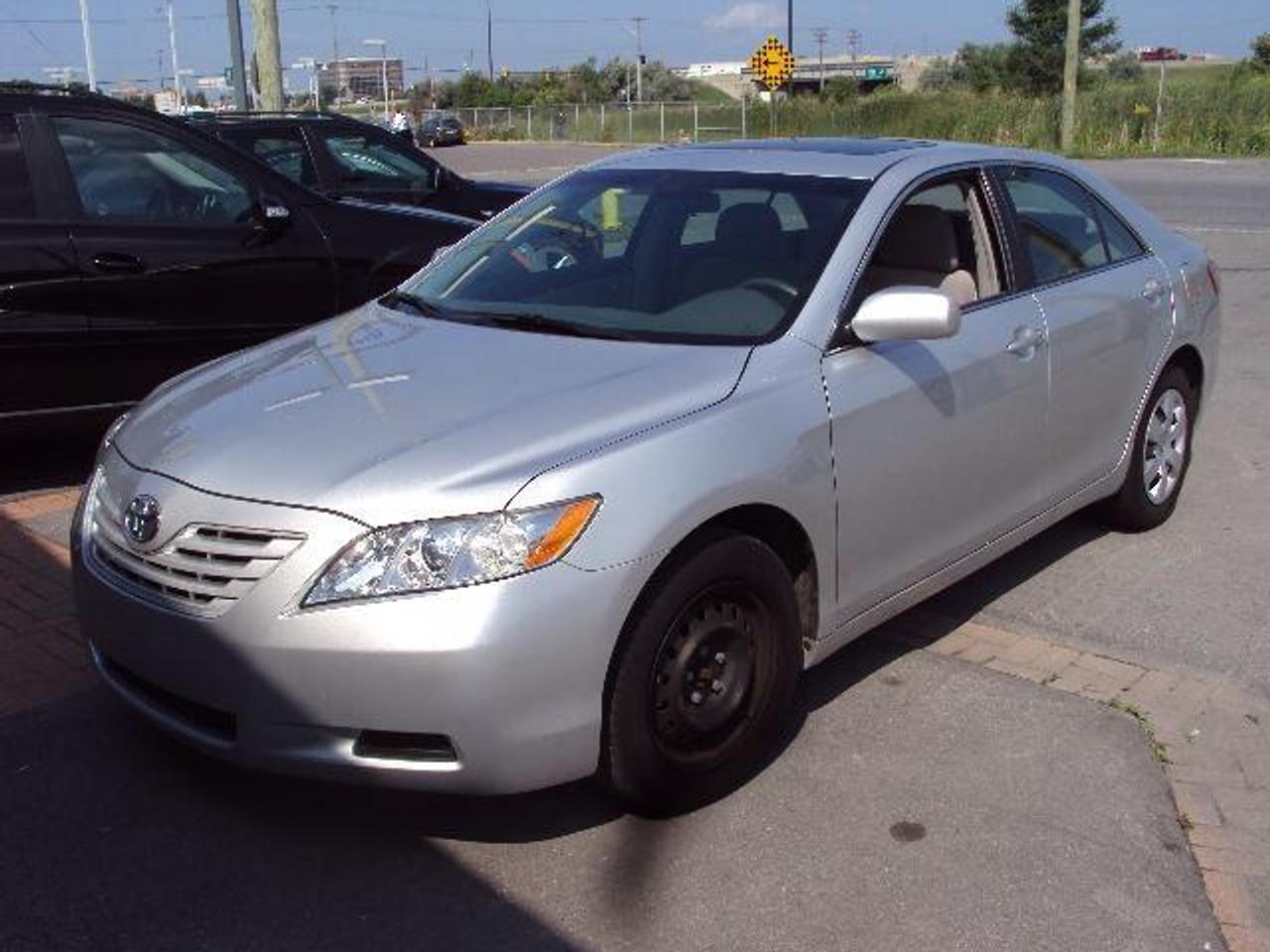 Used 2008 Toyota Camry LE for sale in Ottawa, ON
