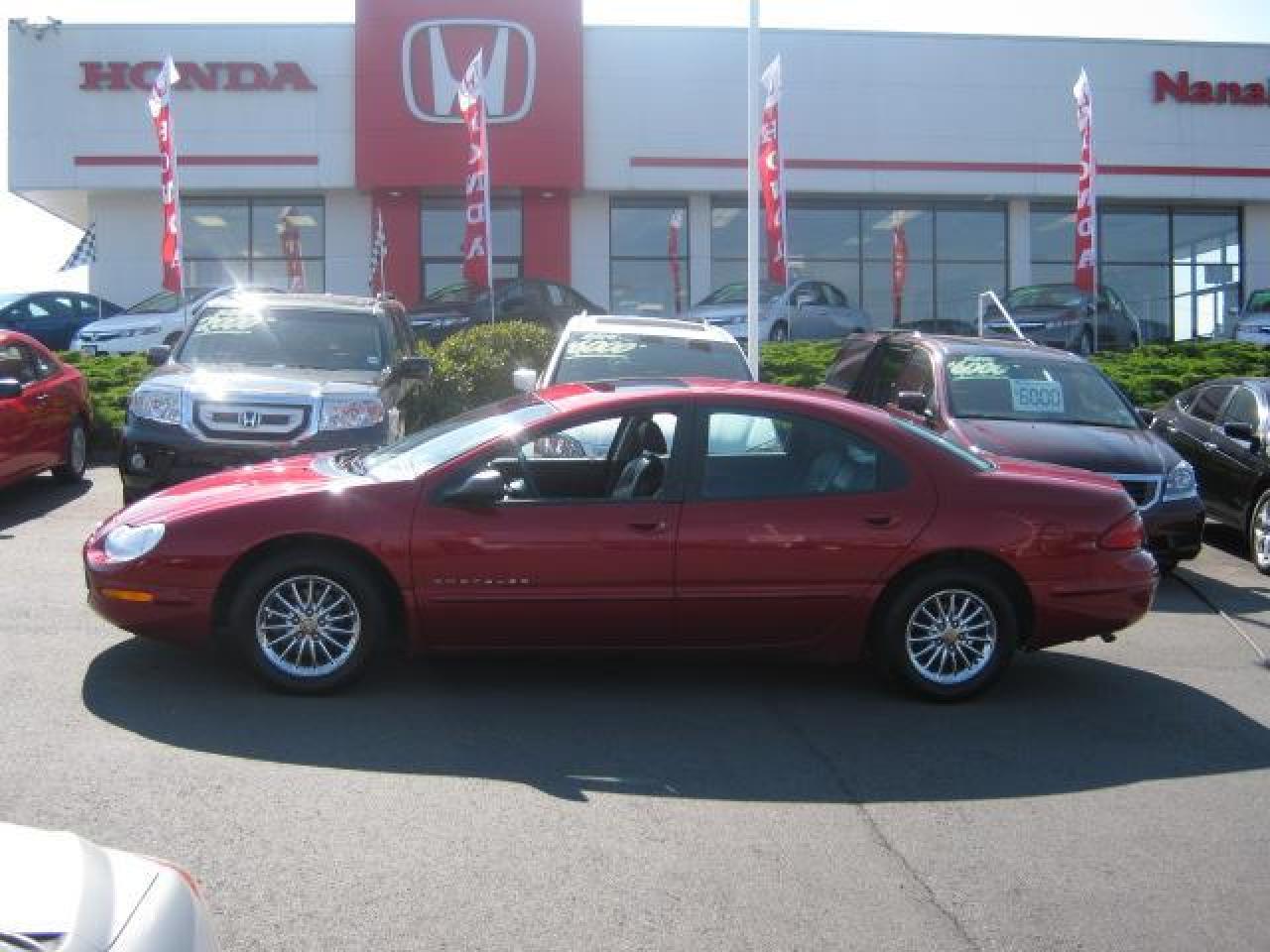 Used 2000 Chrysler Concorde Leather Pkg for sale in Nanaimo, BC