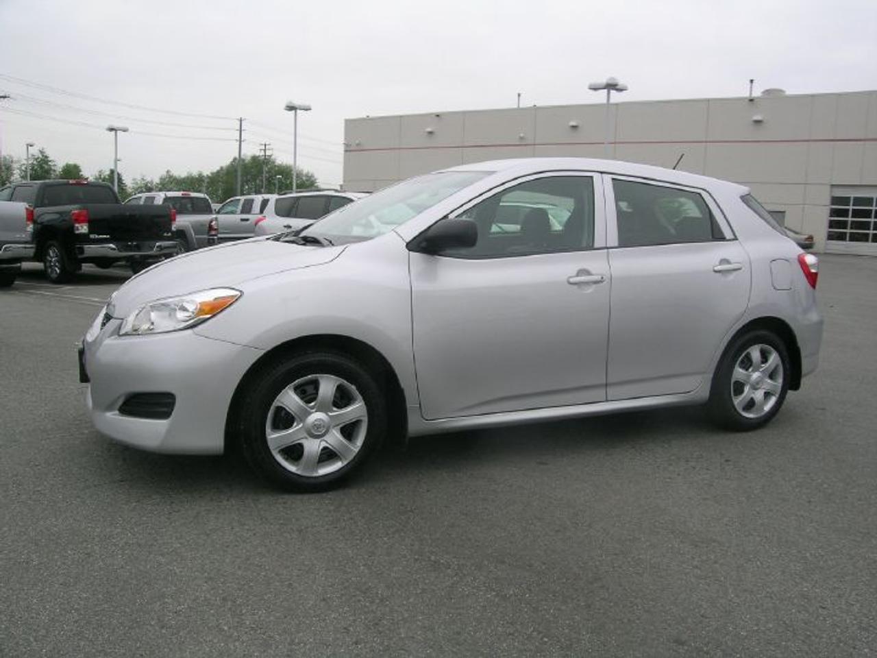 Toyota Certified Used Vehicle. Buy with confidence!
Complimentary tank of gas and first oil/filter change at no charge.
Minimum 12 month / 20000kms Powertrain and Roadside Assistance coverage,
plus Balance Factory Warranty.
Warranty honored at over 1500 Toyota dealer in Canada and the U.S.