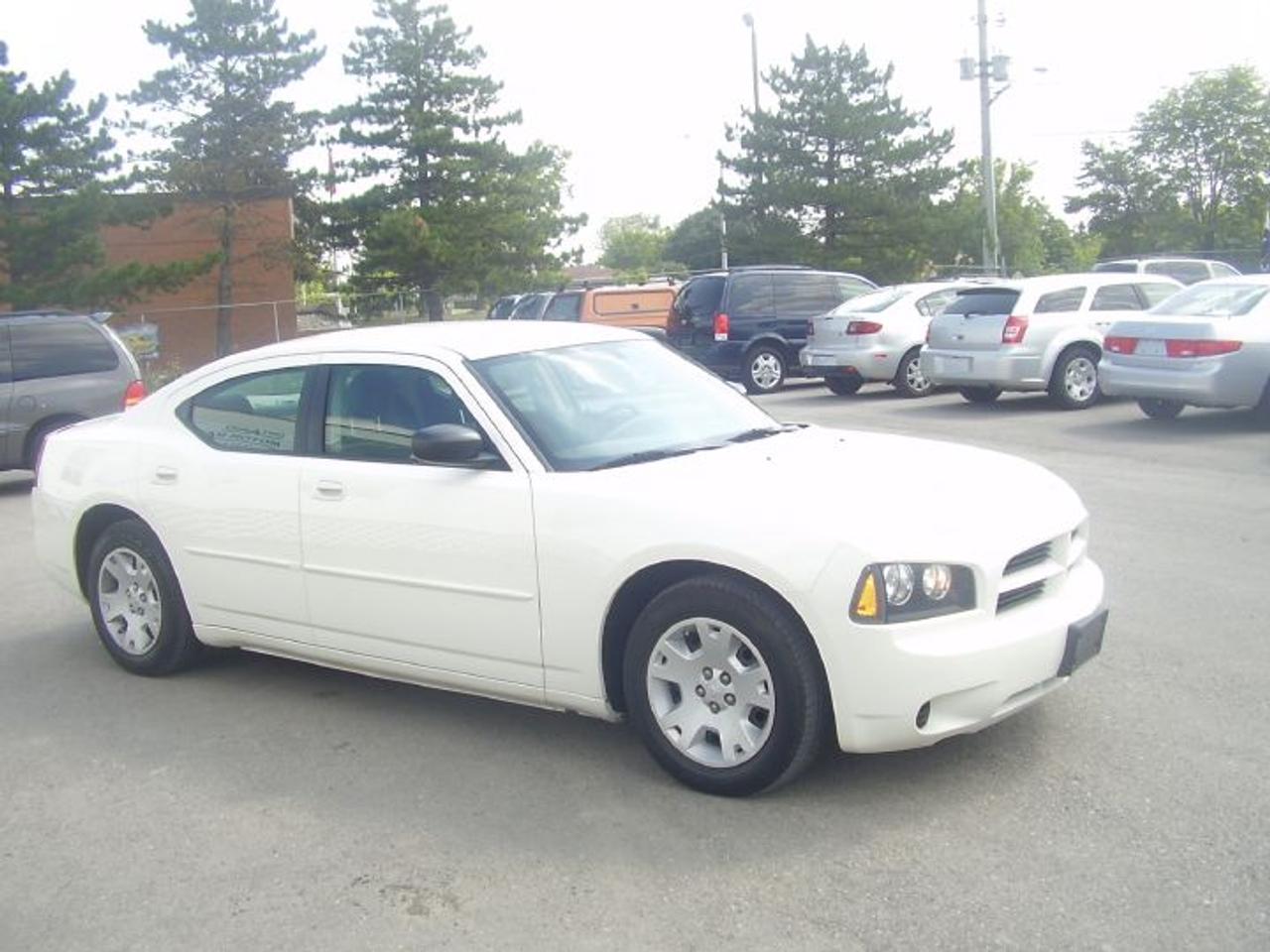 Used 2006 Dodge Charger SE PEARL WHITE for sale in Mississauga, ON