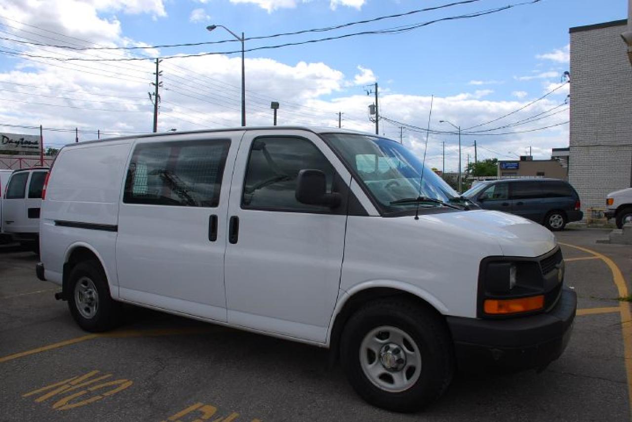 Used 2008 Chevrolet Express 1500 for sale in Woodbridge, ON