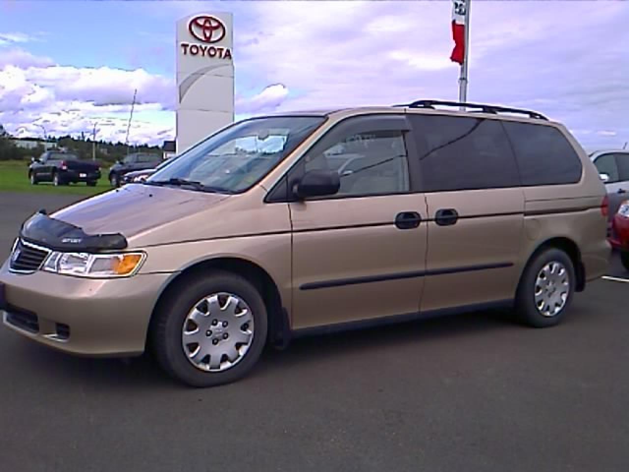 Used 2000 Honda Odyssey  for sale in Amherst, NS