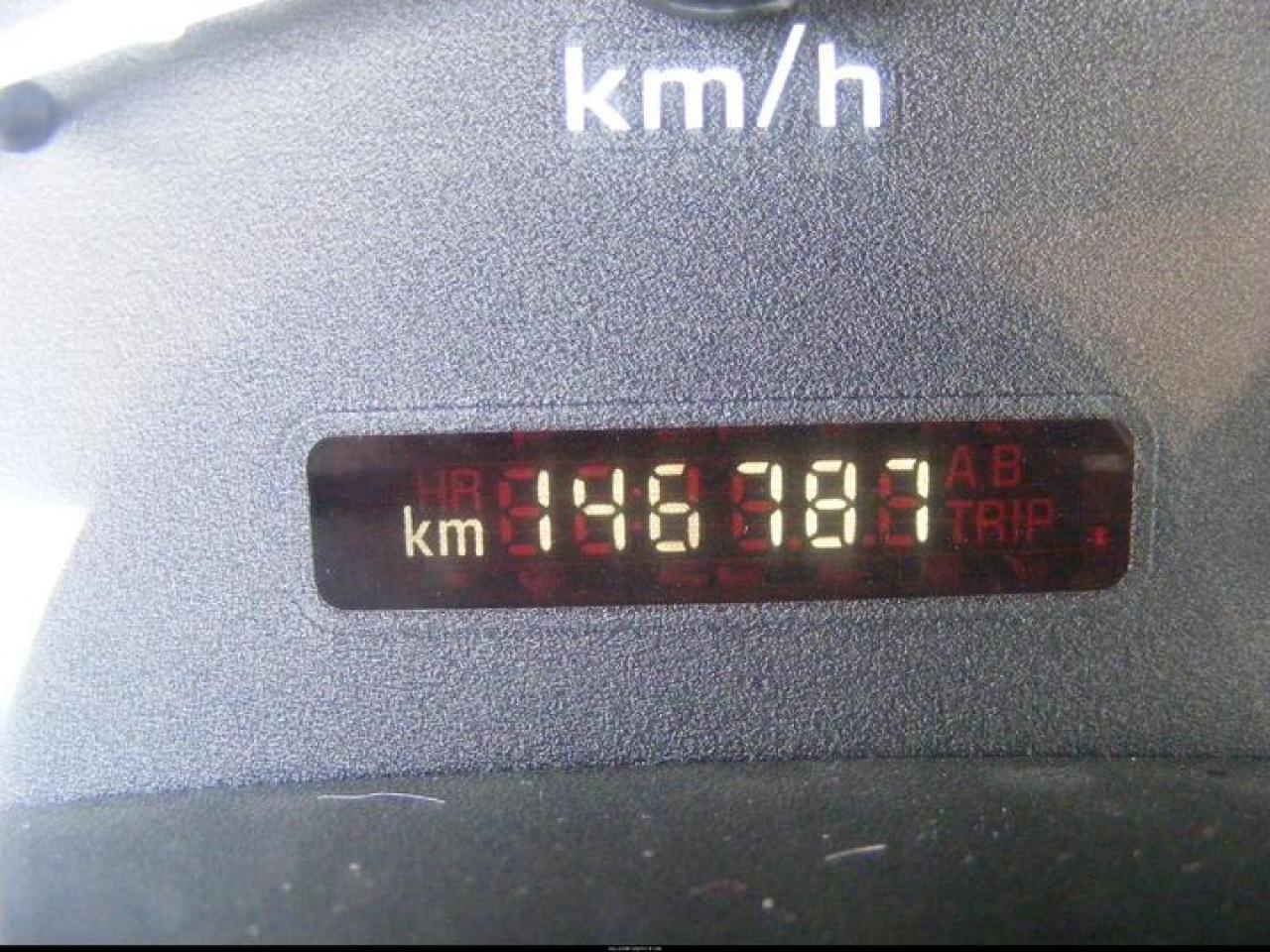613385