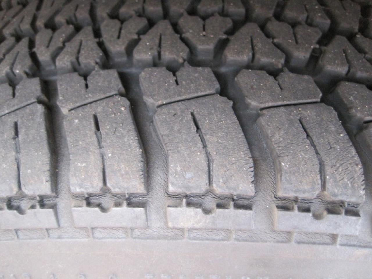613440