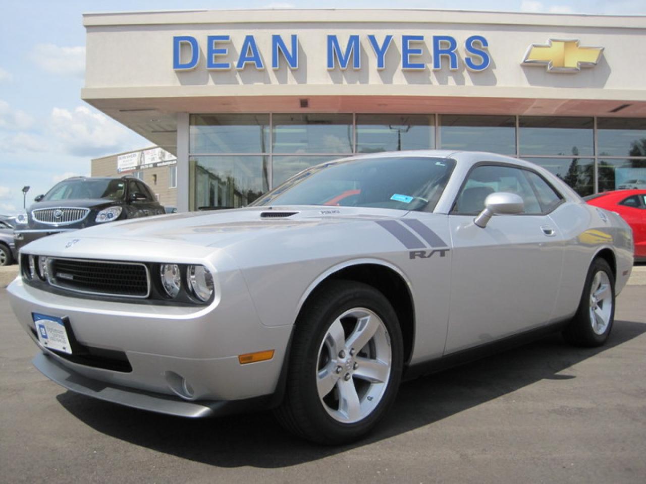 Used 2009 Dodge Challenger R/T for sale in Toronto, ON