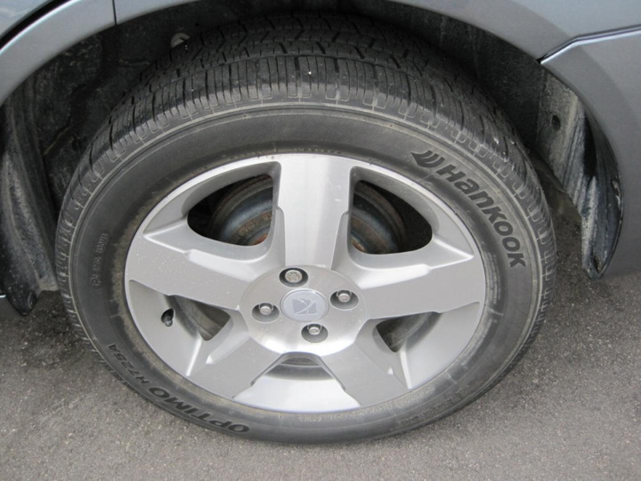 613457