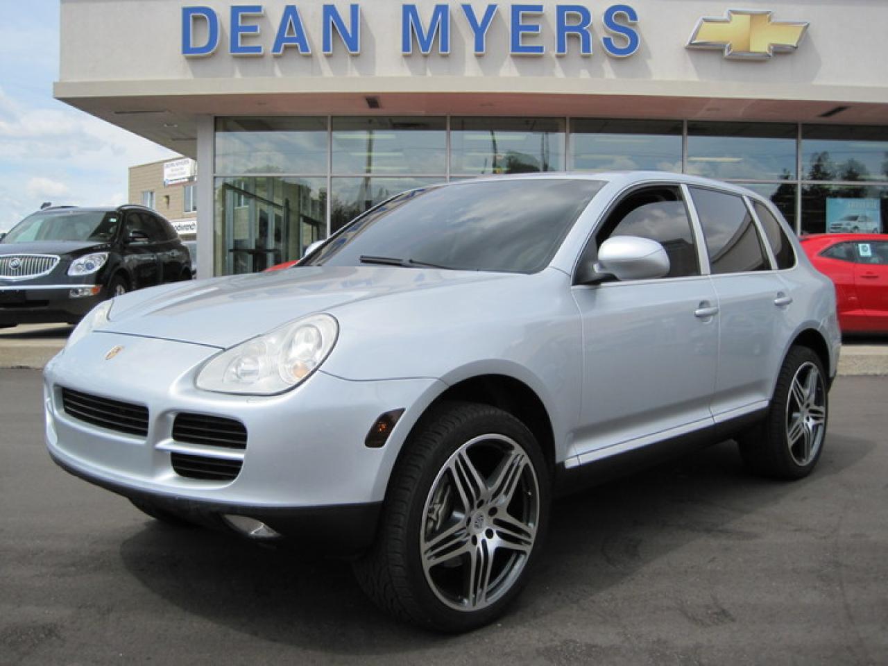 Used 2004 Porsche Cayenne S for sale in Toronto, ON