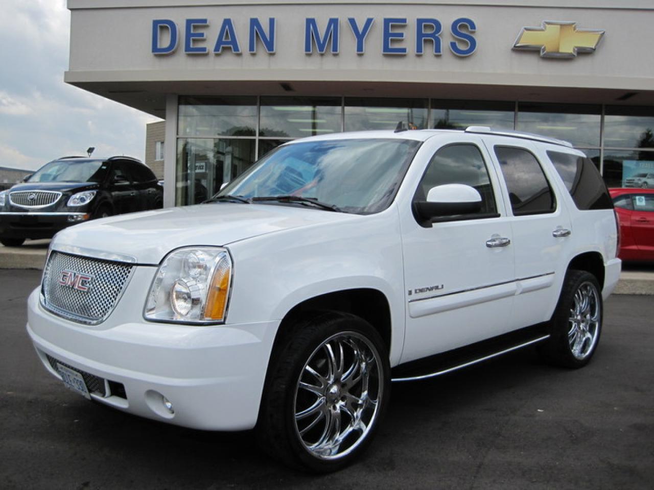 Used 2007 GMC Yukon Denali DENALI for sale in Toronto, ON