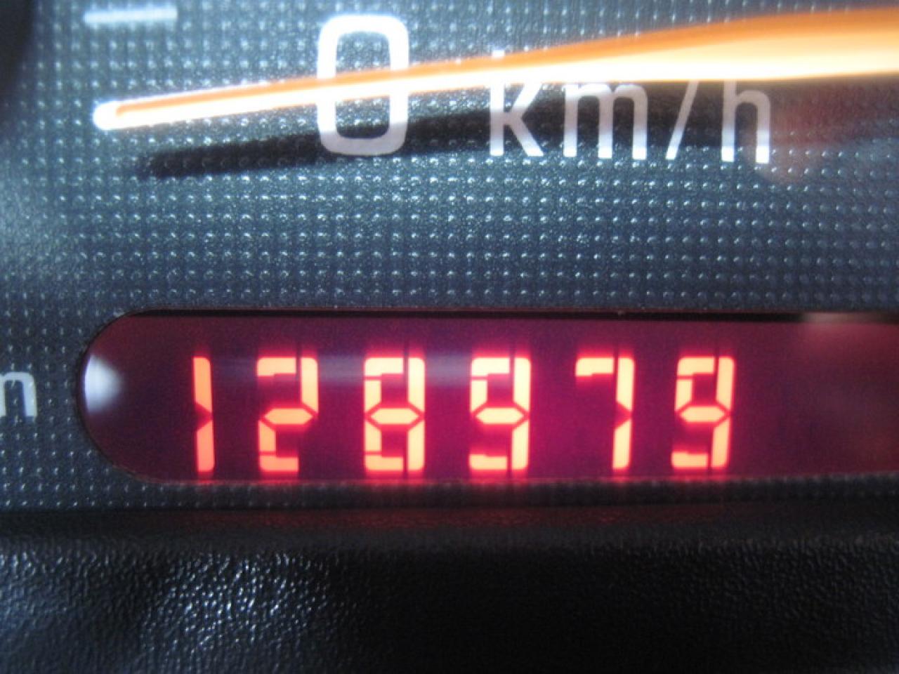 613503