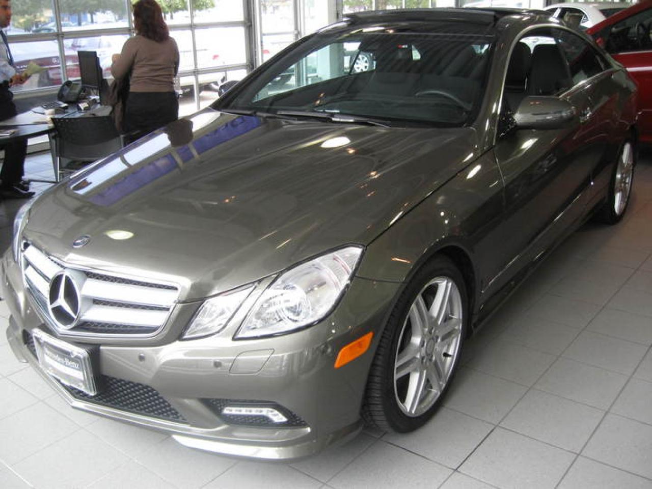 Used 2010 Mercedes-Benz E550  for sale in Maple, ON