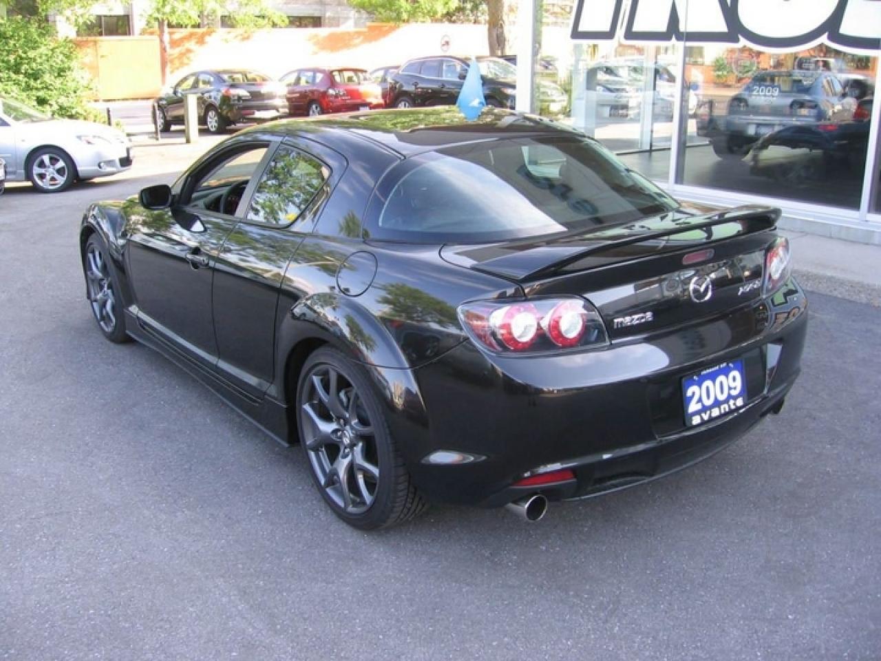 613564