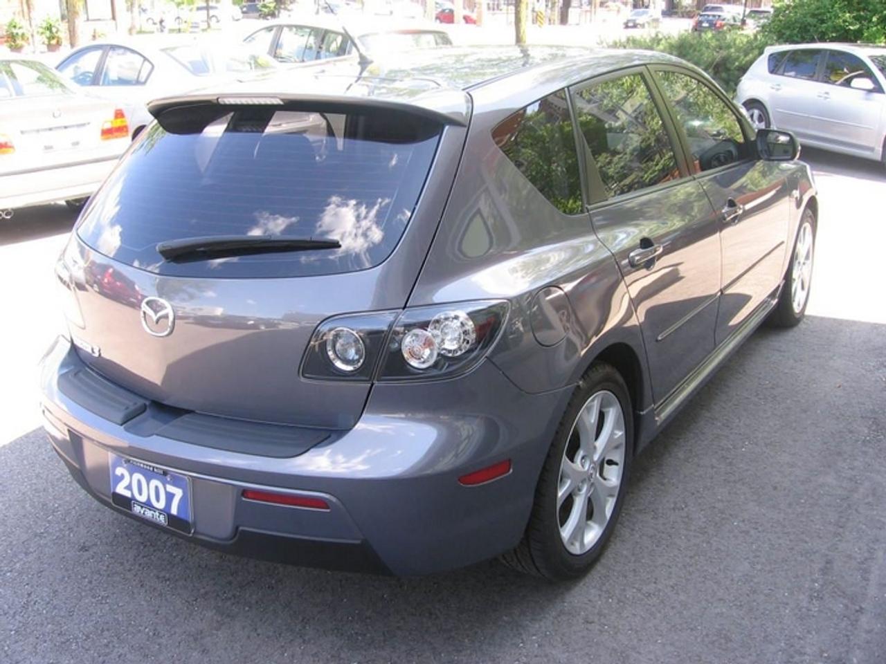 613565.10205111