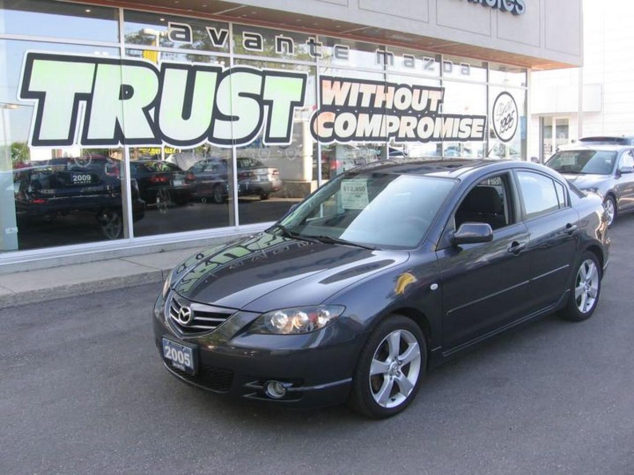 Used 2005 Mazda Mazda3  for sale in Richmond Hill, ON