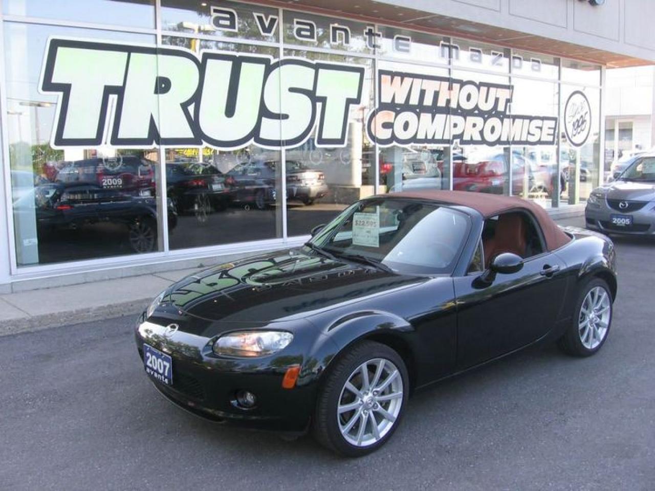 Used 2007 Mazda Miata MX-5  for sale in Richmond Hill, ON