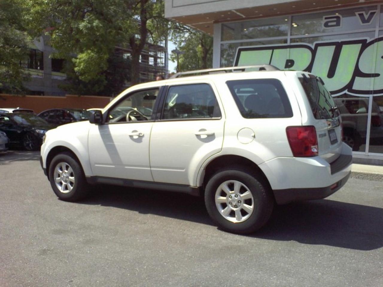613596