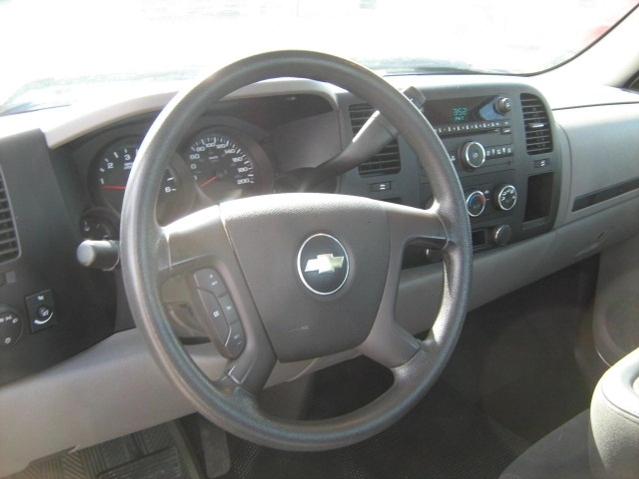 613623.10208376