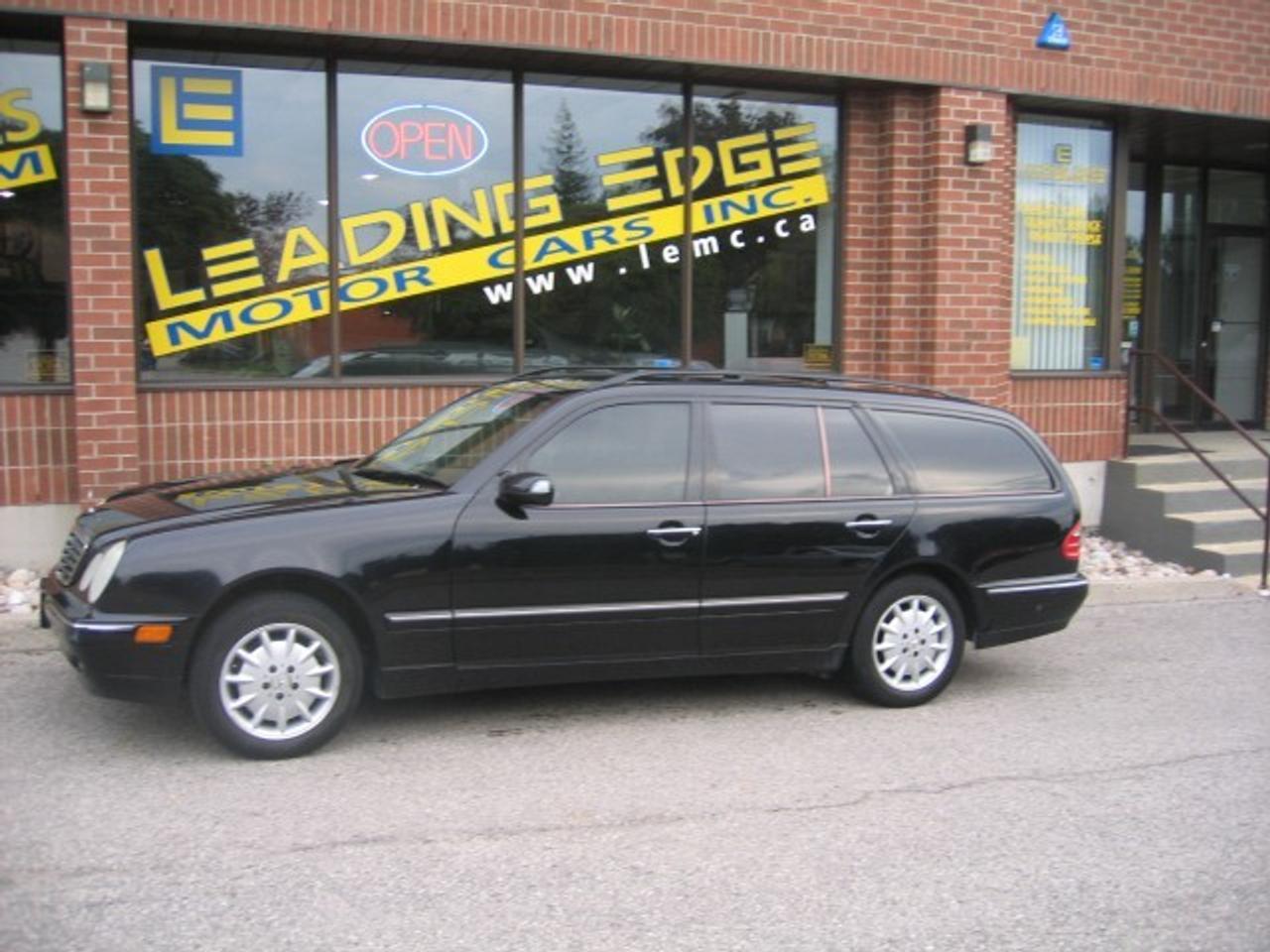 HASSLE FREE PRICING!!! PLUS APPLICABLE TAXES AND LICENSING, FINANCING AVAILABLE OAC. JUST ARRIVED.SUPER CLASSY BLACK ON BLACK LEATHER.WELL MAINTAINED AND IN SHOWROOM CONDITION.A MUST SEE THAT WON`T LAST.POWER OPTIONS, 7 SEATS, ESP, SUNROOF AND MORE!!!VISIT LEADING EDE TODAY.OUR VEHICLES ARE TRADE-INS AT LOCAL NEW CAR DEALERS. EACH ONE IS HAND PICKED AND APPROVED BY THE LEADING EDGE SALES TEAM. FULL HISTORY IS AVAILABLE FOR ALL OUR VEHICLES. YOUR SATISFACTION IS GUARANTEED!!! PLEASE FIND OUT MORE ABOUT US AT WWW.LEMC.CA!!!