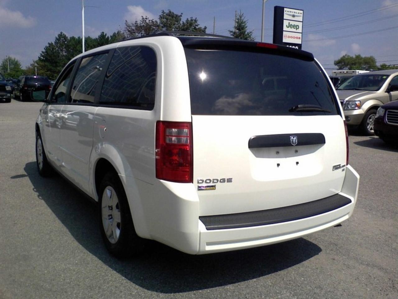 613706