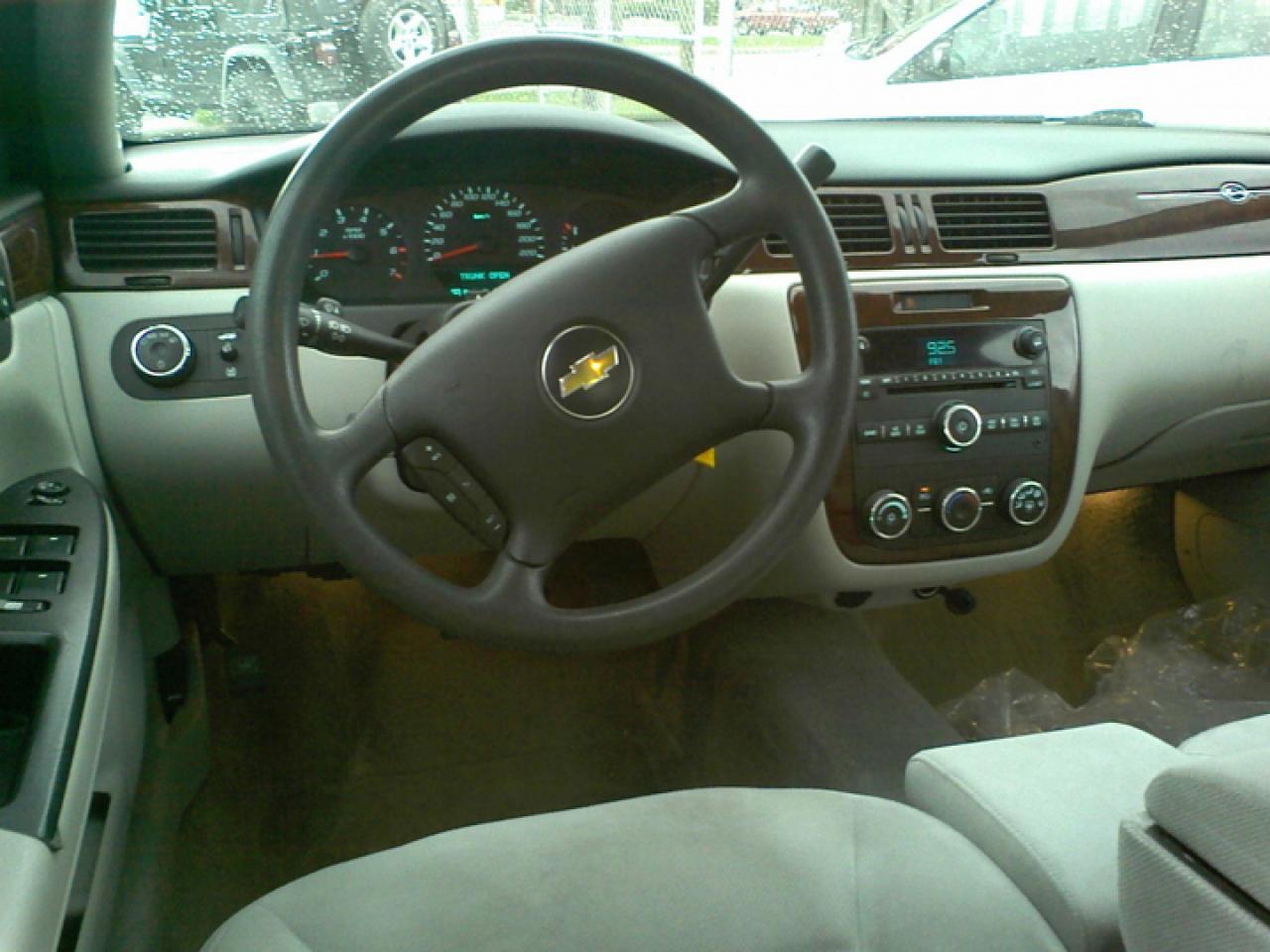 613742