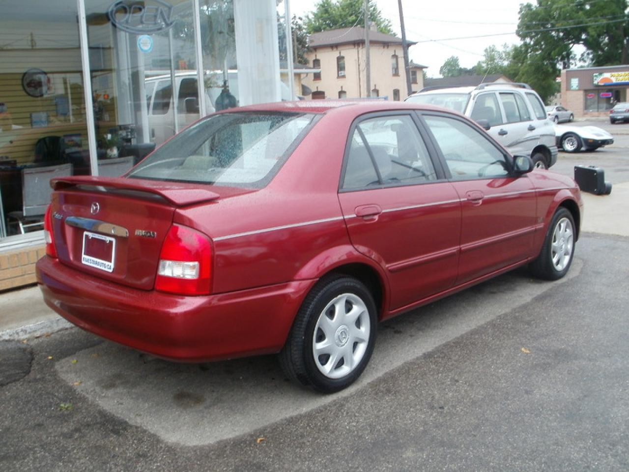 613751