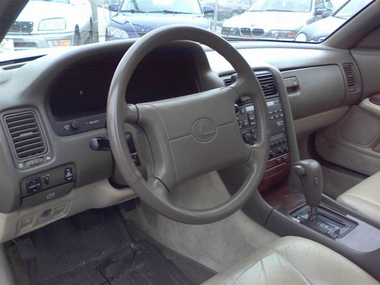 613771