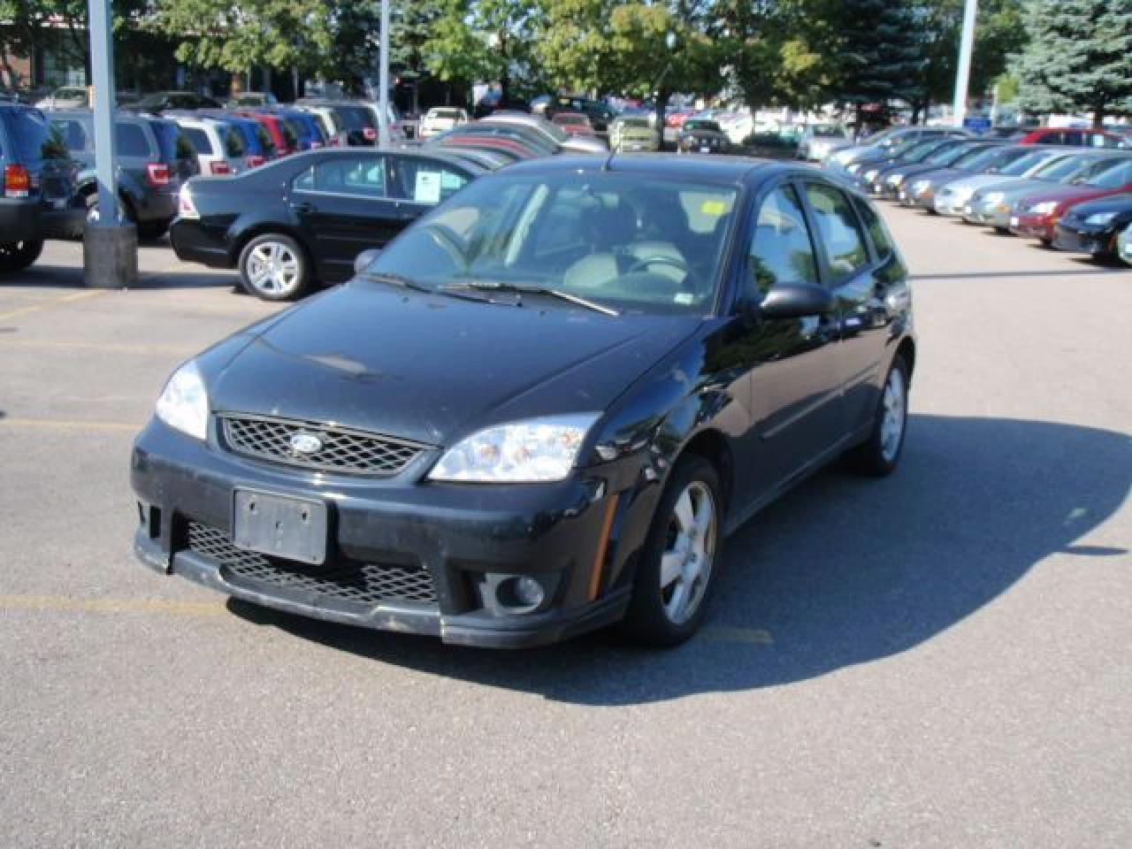 Used 2007 Ford Focus ZX5 GFX H/B for sale in Mississauga, ON