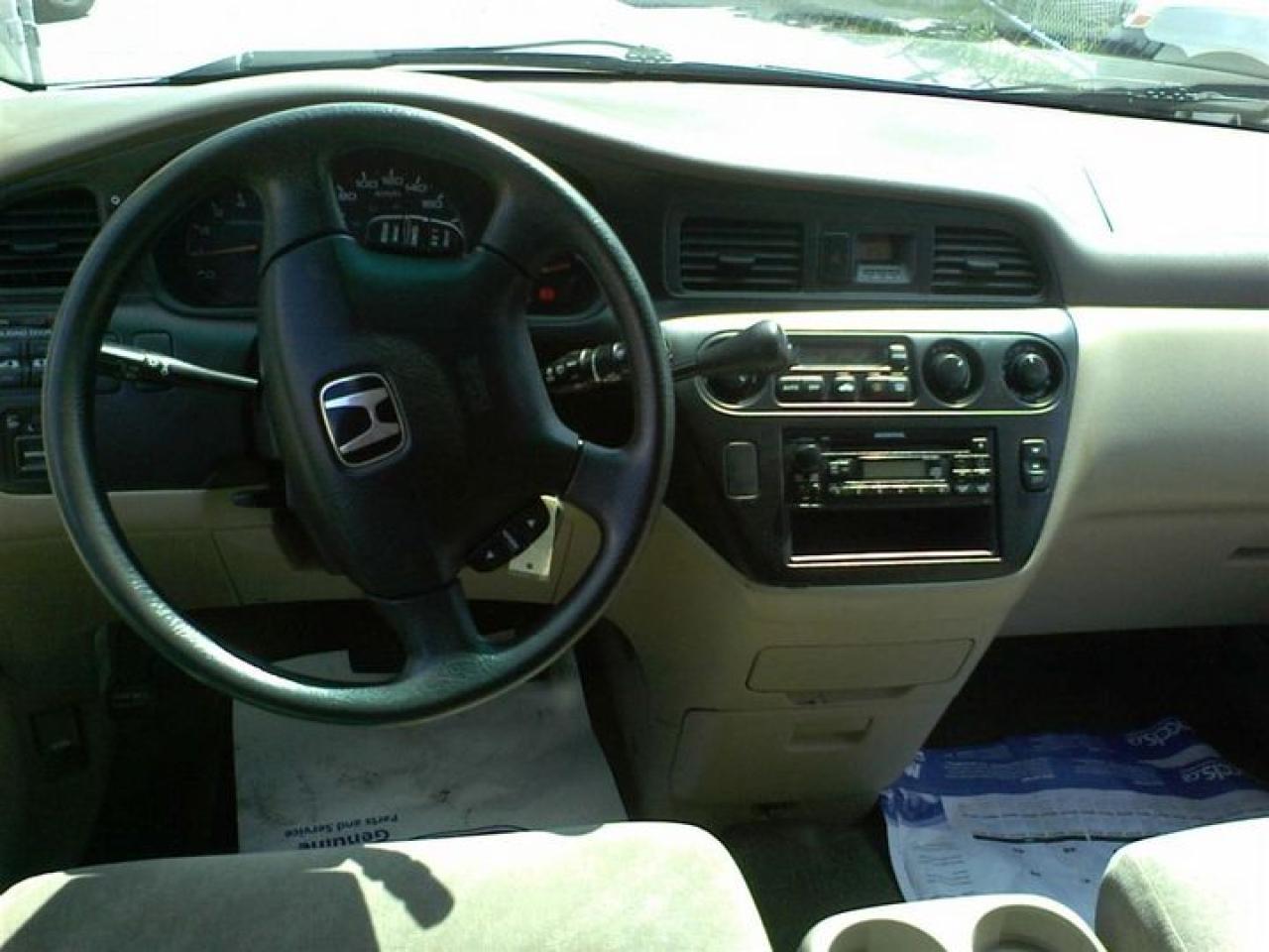 613809